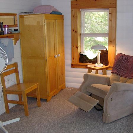 Sunny Rock Bed & Breakfast Minden Екстер'єр фото