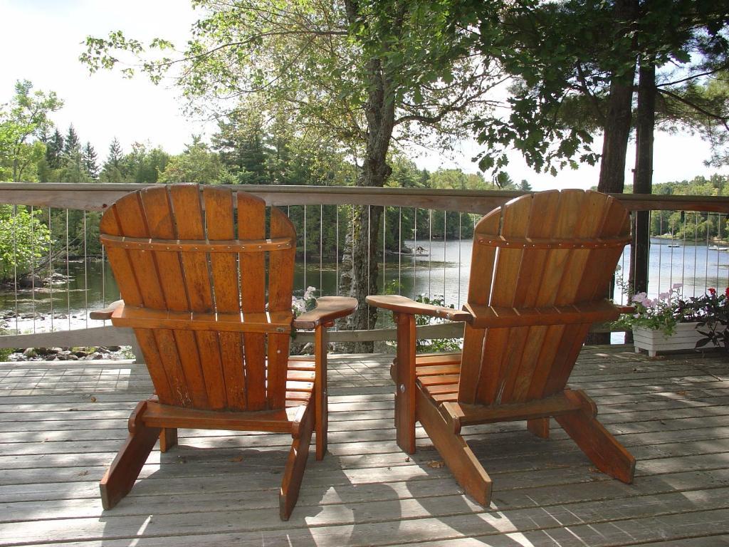 Sunny Rock Bed & Breakfast Minden Екстер'єр фото