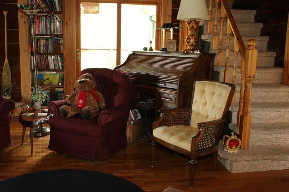 Sunny Rock Bed & Breakfast Minden Екстер'єр фото