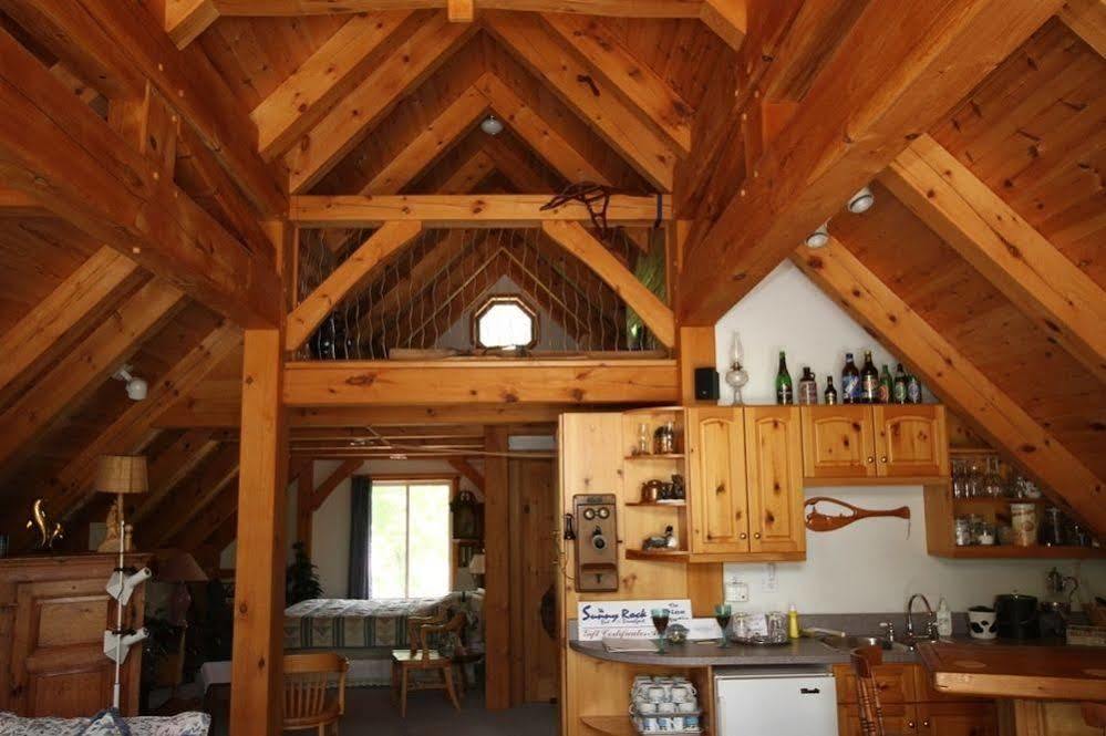 Sunny Rock Bed & Breakfast Minden Екстер'єр фото